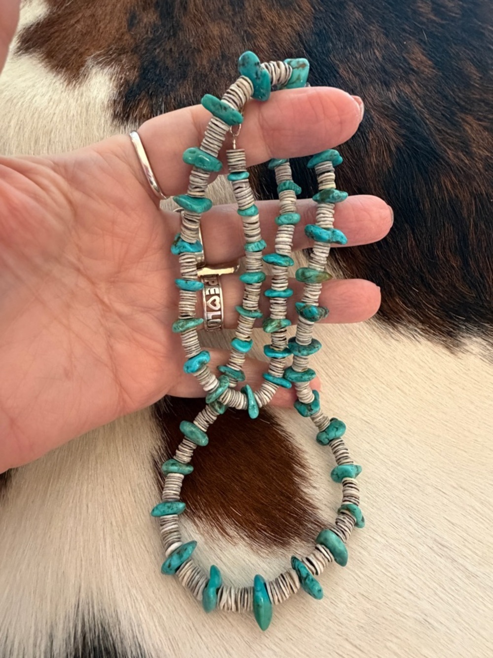 ❤️ 24” Shell Heishi Beads & Turquoise Navajo Artisan Necklace Sterling Lobster - Picture 4 of 11